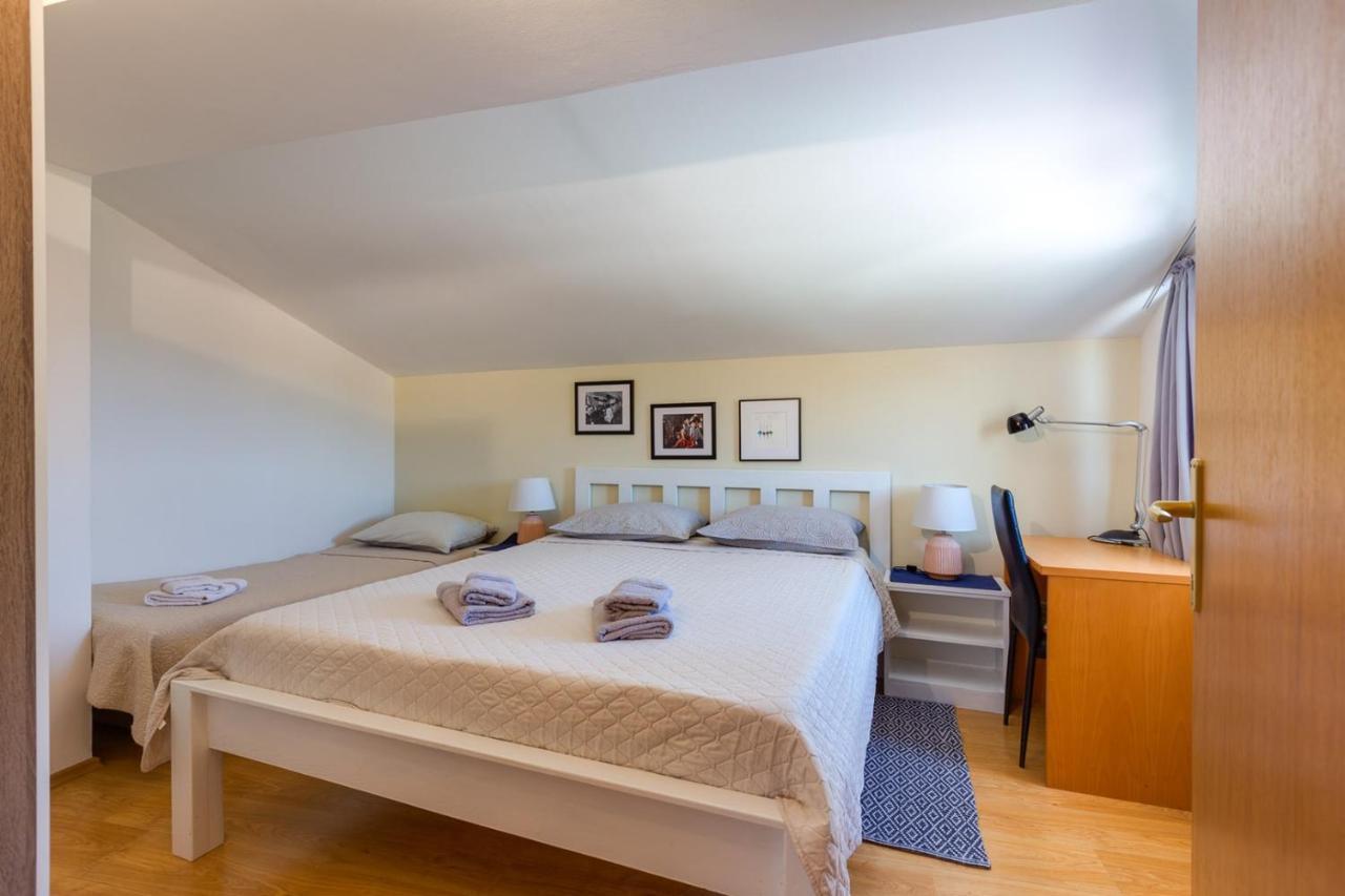 Apartments Valeria, Mali Lošinj Eksteriør billede