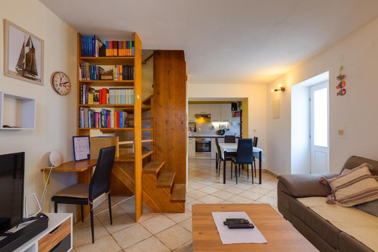 Apartments Valeria, Mali Lošinj Eksteriør billede
