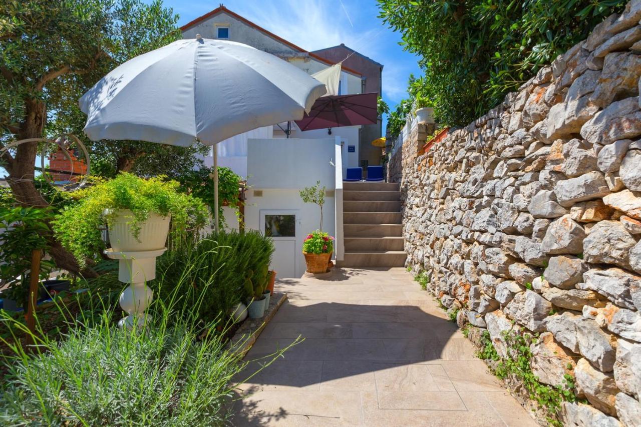 Apartments Valeria, Mali Lošinj Eksteriør billede