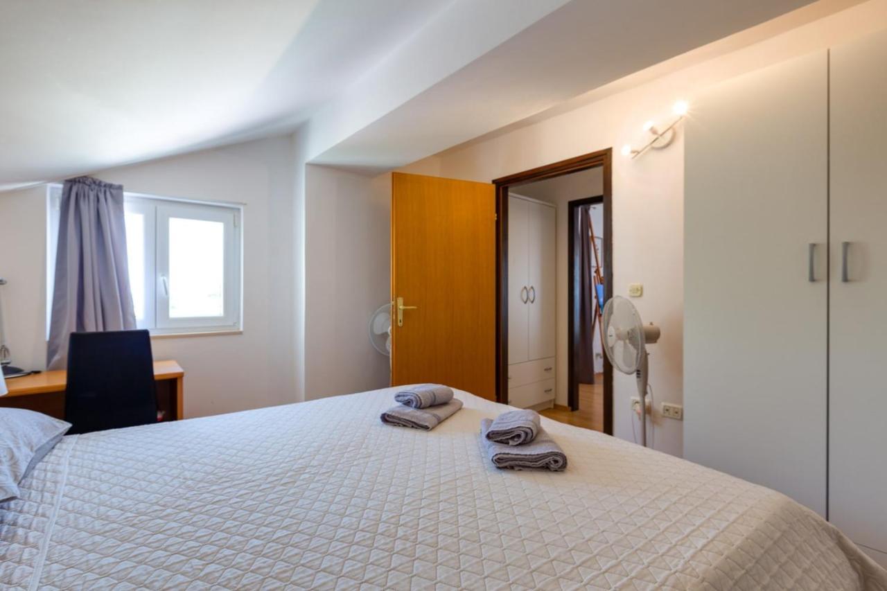 Apartments Valeria, Mali Lošinj Eksteriør billede